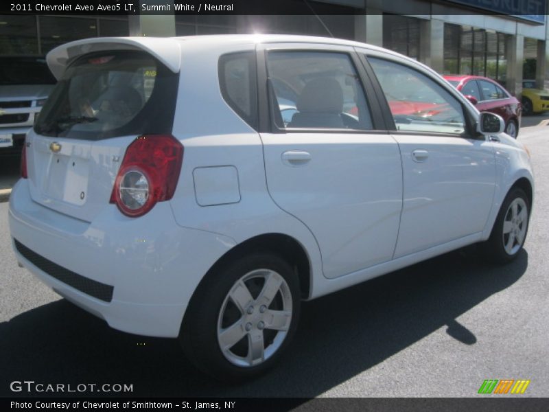 Summit White / Neutral 2011 Chevrolet Aveo Aveo5 LT