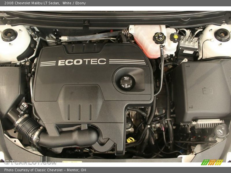 White / Ebony 2008 Chevrolet Malibu LT Sedan