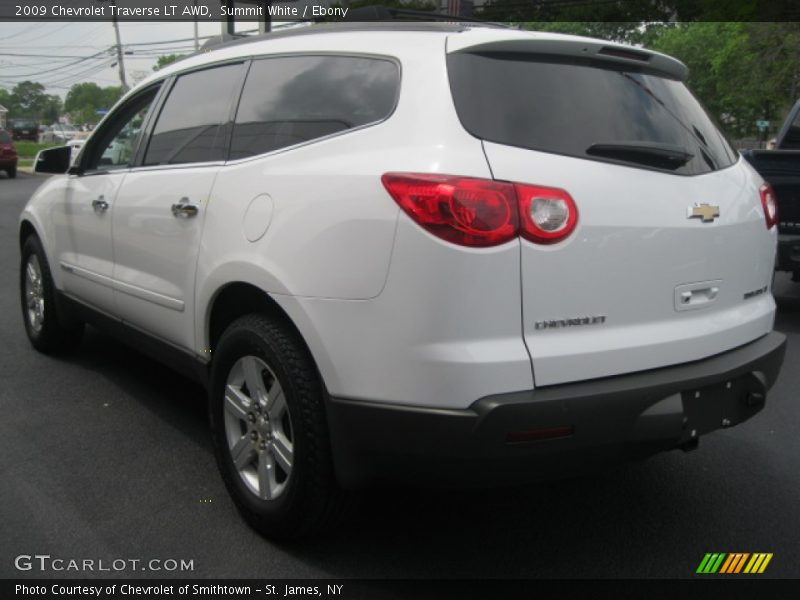 Summit White / Ebony 2009 Chevrolet Traverse LT AWD