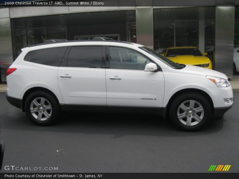 Summit White / Ebony 2009 Chevrolet Traverse LT AWD