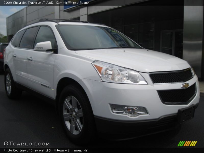 Summit White / Ebony 2009 Chevrolet Traverse LT AWD