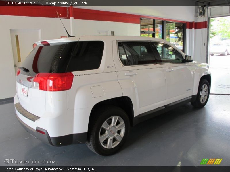 Olympic White / Jet Black 2011 GMC Terrain SLE