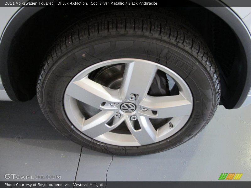 Cool Silver Metallic / Black Anthracite 2011 Volkswagen Touareg TDI Lux 4XMotion