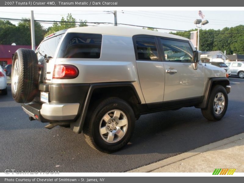 Titanium Metallic / Dark Charcoal 2007 Toyota FJ Cruiser 4WD