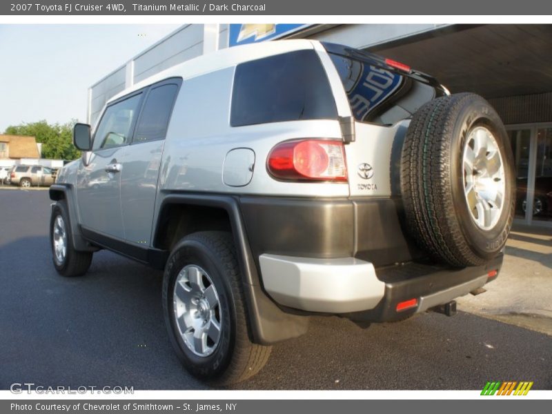 Titanium Metallic / Dark Charcoal 2007 Toyota FJ Cruiser 4WD