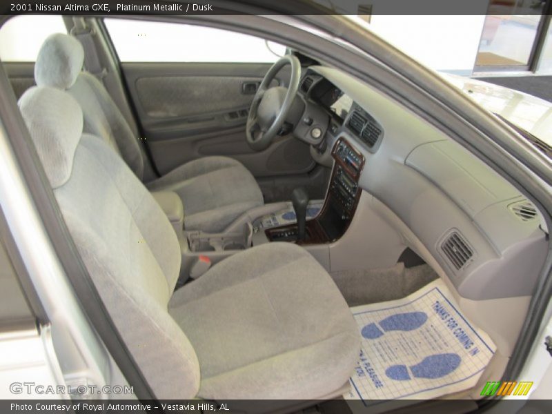 Platinum Metallic / Dusk 2001 Nissan Altima GXE