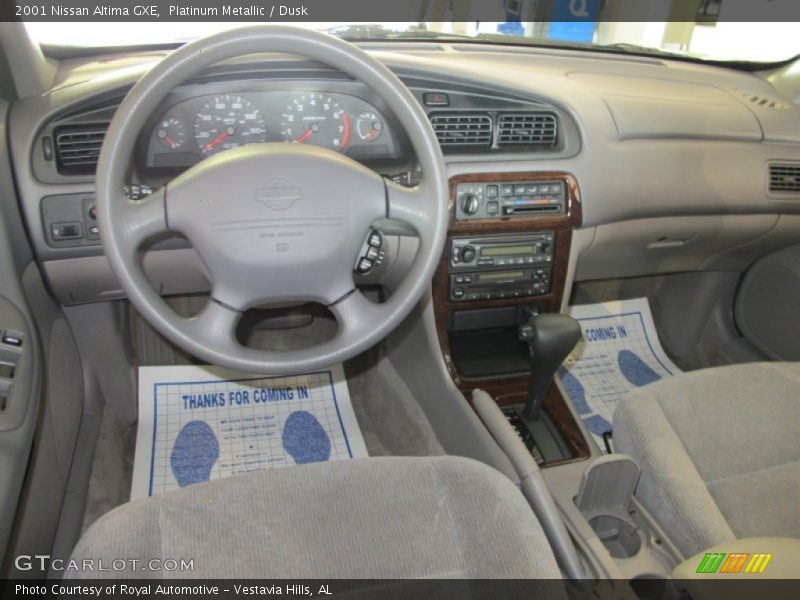 Platinum Metallic / Dusk 2001 Nissan Altima GXE