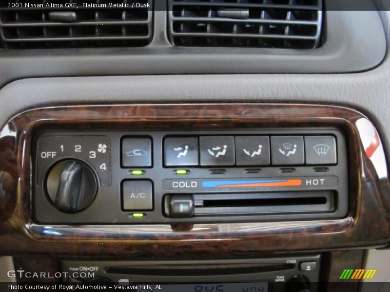 Platinum Metallic / Dusk 2001 Nissan Altima GXE