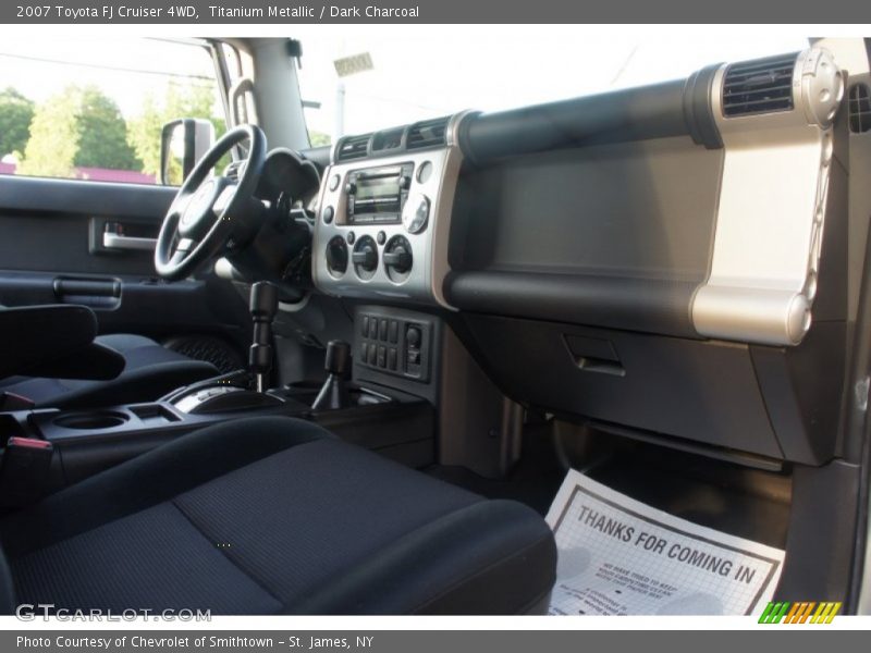 Titanium Metallic / Dark Charcoal 2007 Toyota FJ Cruiser 4WD