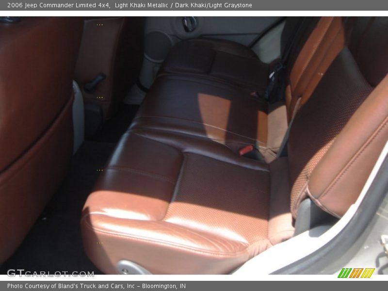 Light Khaki Metallic / Dark Khaki/Light Graystone 2006 Jeep Commander Limited 4x4
