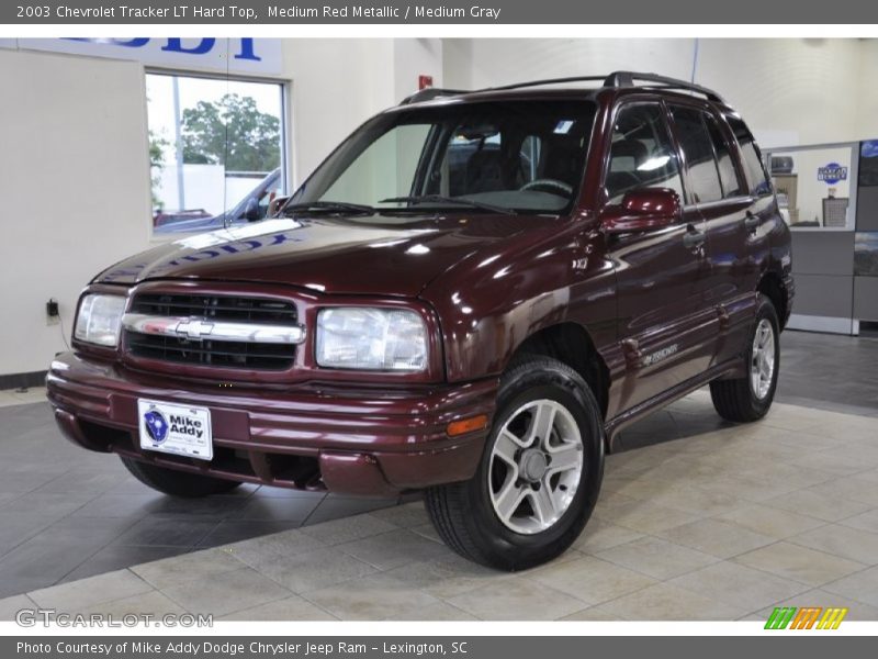 Medium Red Metallic / Medium Gray 2003 Chevrolet Tracker LT Hard Top