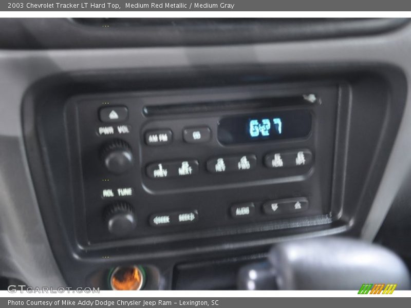 Medium Red Metallic / Medium Gray 2003 Chevrolet Tracker LT Hard Top