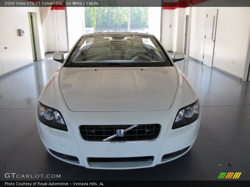 Ice White / Calcite 2009 Volvo C70 T5 Convertible