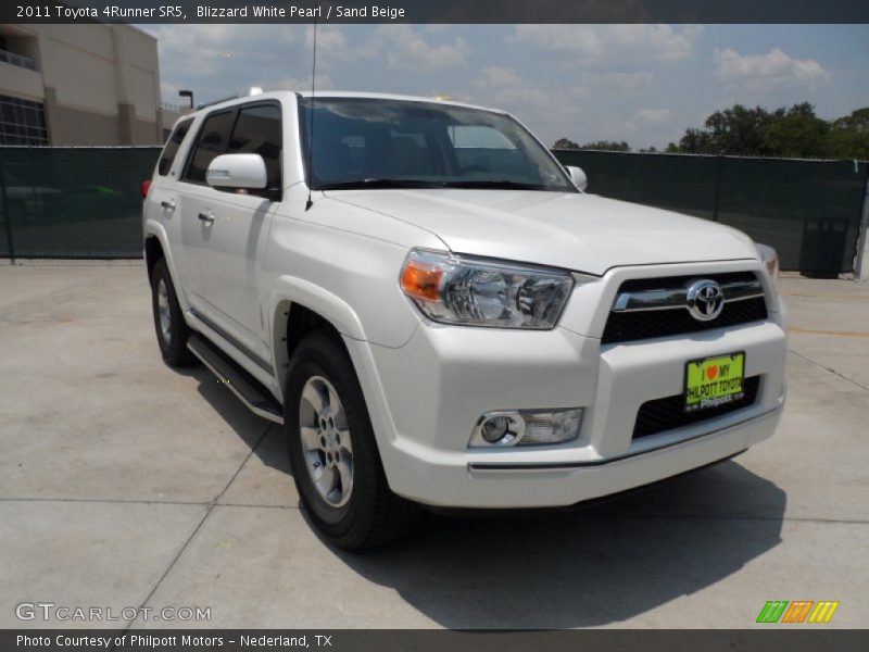 Blizzard White Pearl / Sand Beige 2011 Toyota 4Runner SR5