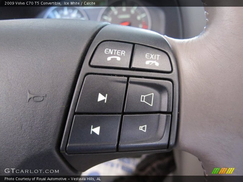 Ice White / Calcite 2009 Volvo C70 T5 Convertible