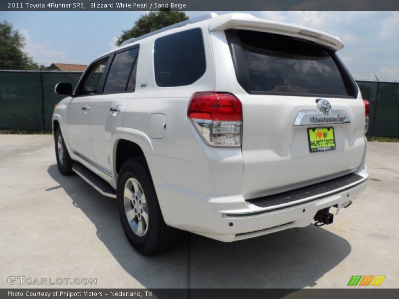 Blizzard White Pearl / Sand Beige 2011 Toyota 4Runner SR5