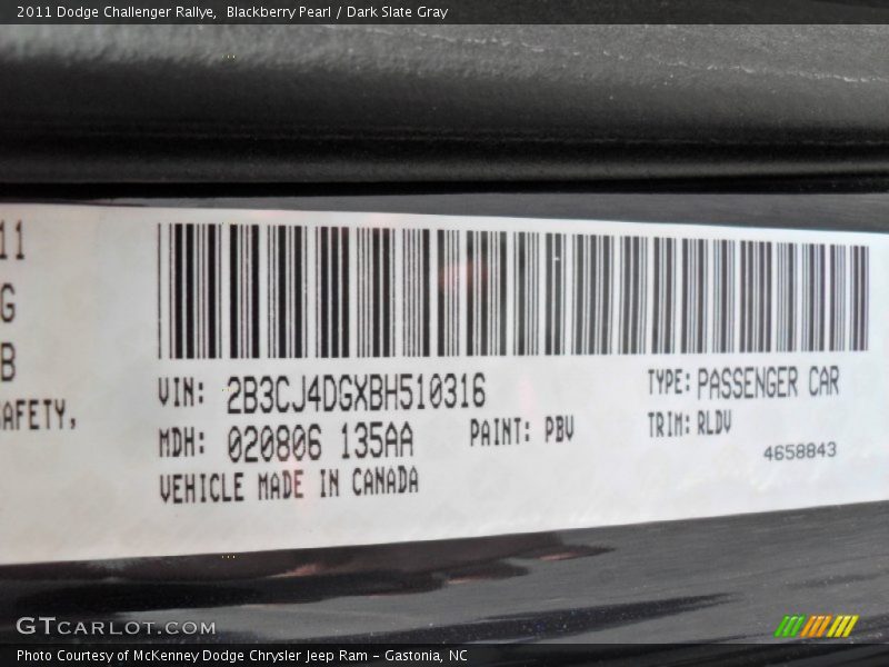 Blackberry Pearl / Dark Slate Gray 2011 Dodge Challenger Rallye