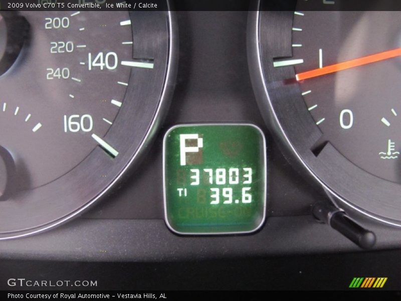 Ice White / Calcite 2009 Volvo C70 T5 Convertible