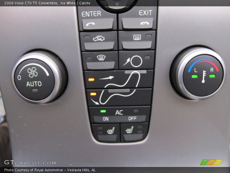 Ice White / Calcite 2009 Volvo C70 T5 Convertible