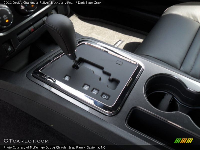 Blackberry Pearl / Dark Slate Gray 2011 Dodge Challenger Rallye