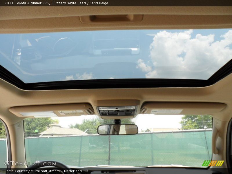 Blizzard White Pearl / Sand Beige 2011 Toyota 4Runner SR5