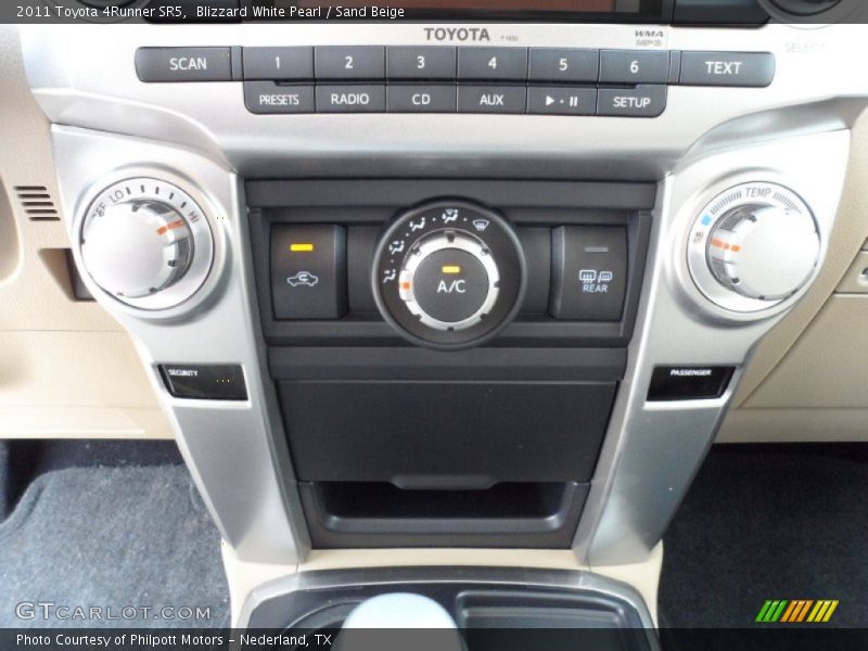 Blizzard White Pearl / Sand Beige 2011 Toyota 4Runner SR5