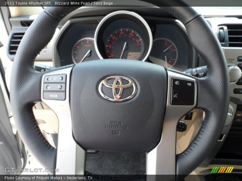 Blizzard White Pearl / Sand Beige 2011 Toyota 4Runner SR5