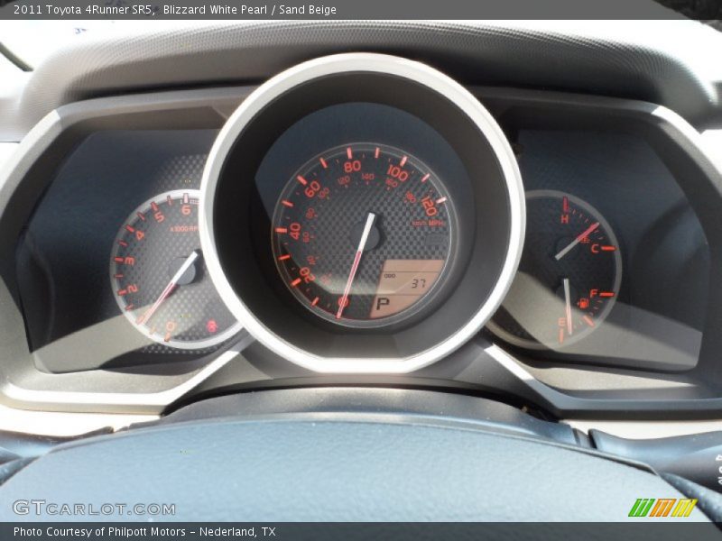 Blizzard White Pearl / Sand Beige 2011 Toyota 4Runner SR5