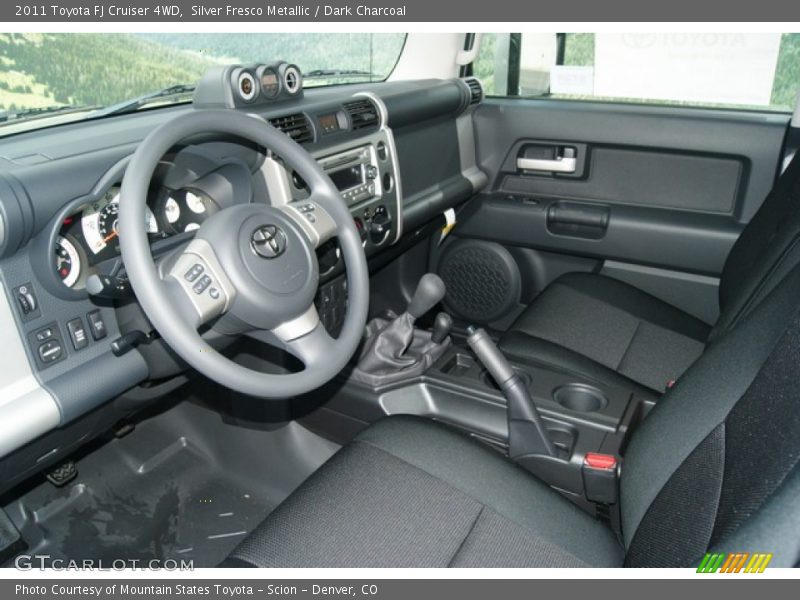Silver Fresco Metallic / Dark Charcoal 2011 Toyota FJ Cruiser 4WD