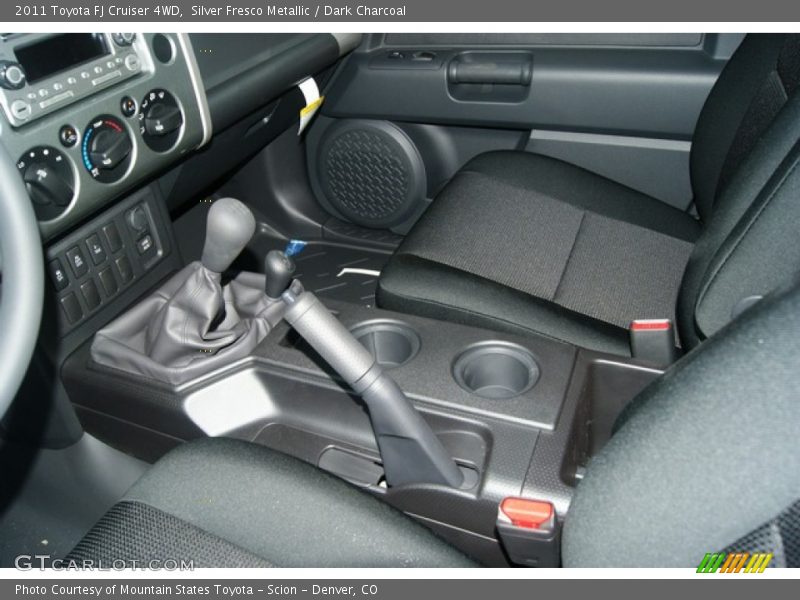 Silver Fresco Metallic / Dark Charcoal 2011 Toyota FJ Cruiser 4WD