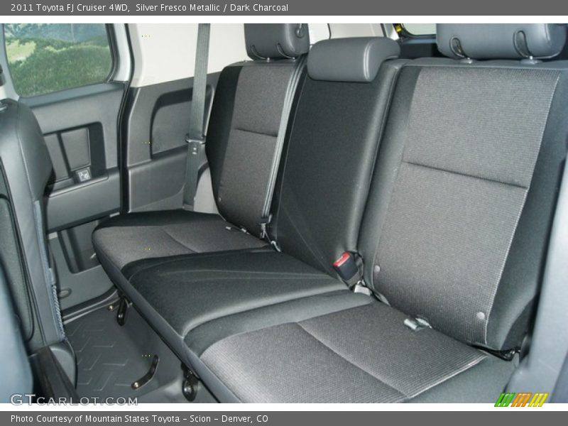 Silver Fresco Metallic / Dark Charcoal 2011 Toyota FJ Cruiser 4WD