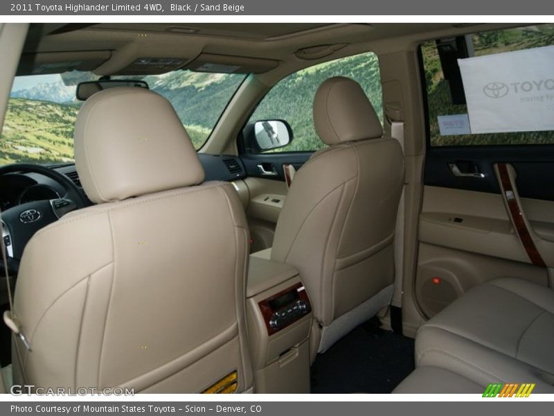 Black / Sand Beige 2011 Toyota Highlander Limited 4WD