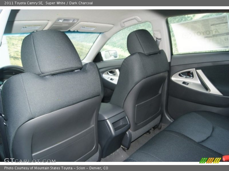 Super White / Dark Charcoal 2011 Toyota Camry SE