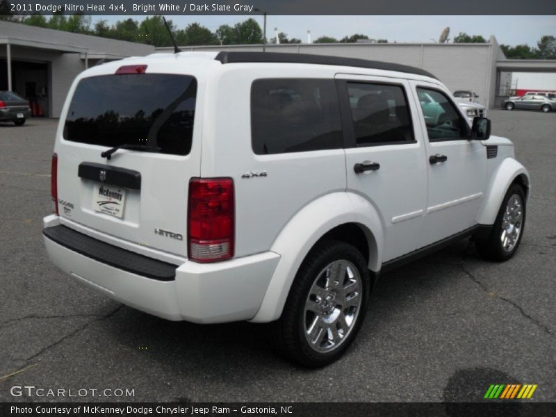 Bright White / Dark Slate Gray 2011 Dodge Nitro Heat 4x4