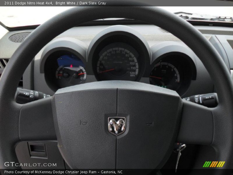 Bright White / Dark Slate Gray 2011 Dodge Nitro Heat 4x4