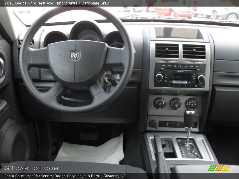 Bright White / Dark Slate Gray 2011 Dodge Nitro Heat 4x4