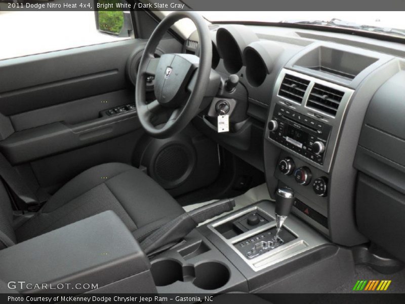 Bright White / Dark Slate Gray 2011 Dodge Nitro Heat 4x4