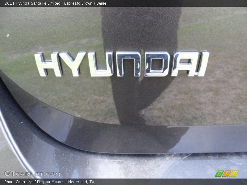Espresso Brown / Beige 2011 Hyundai Santa Fe Limited