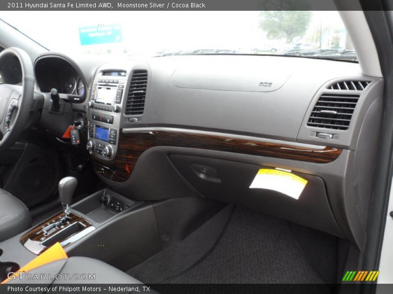 Moonstone Silver / Cocoa Black 2011 Hyundai Santa Fe Limited AWD