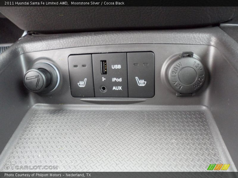 Controls of 2011 Santa Fe Limited AWD