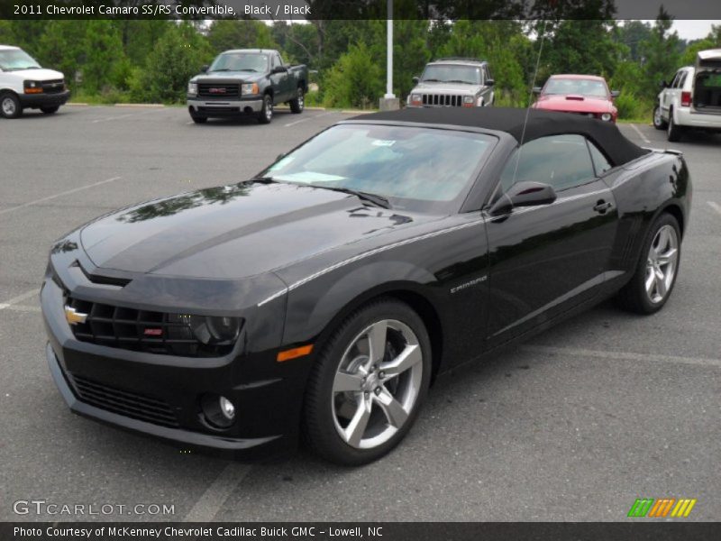 Front 3/4 View of 2011 Camaro SS/RS Convertible