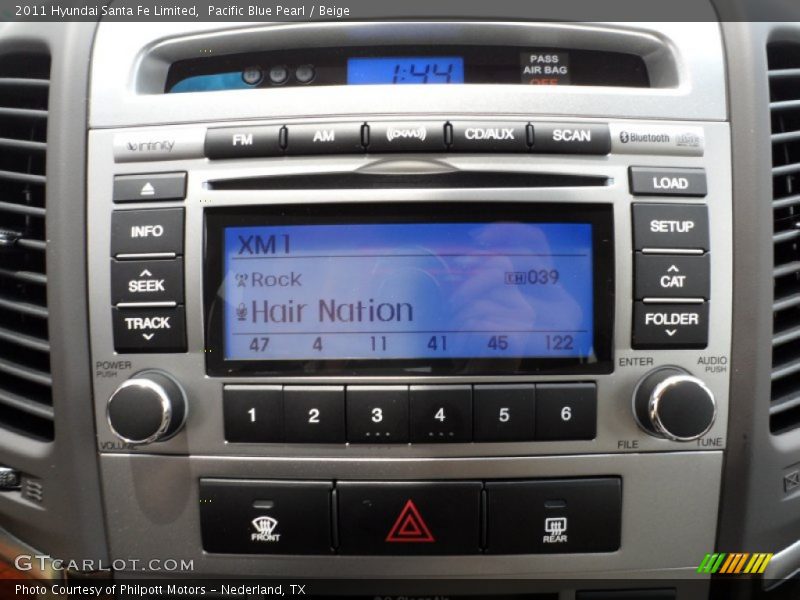 Controls of 2011 Santa Fe Limited