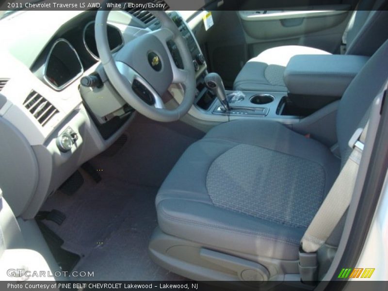 White / Ebony/Ebony 2011 Chevrolet Traverse LS AWD