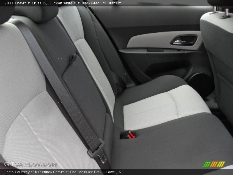 Summit White / Jet Black/Medium Titanium 2011 Chevrolet Cruze LS