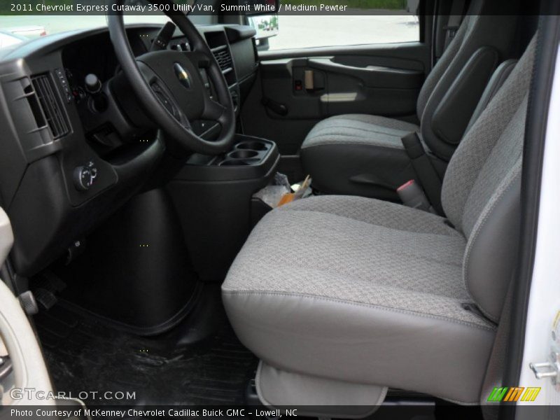 Summit White / Medium Pewter 2011 Chevrolet Express Cutaway 3500 Utility Van