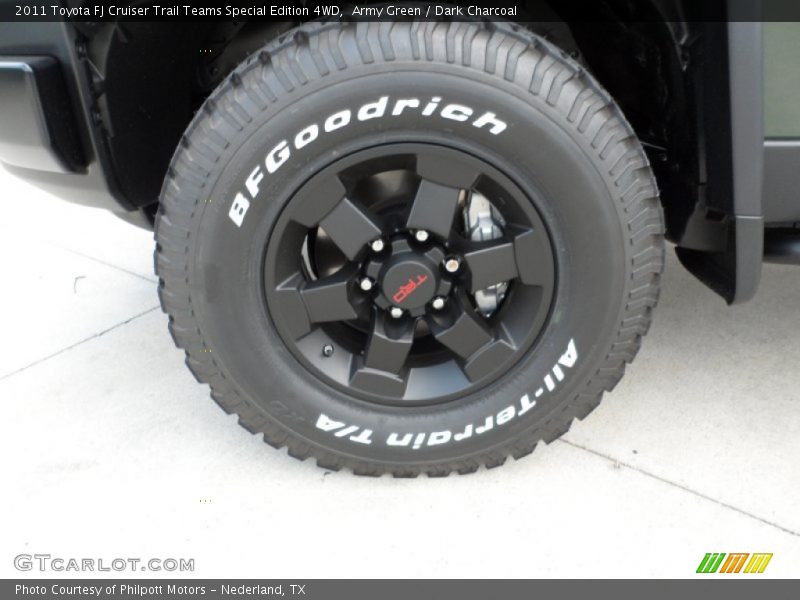 Army Green / Dark Charcoal 2011 Toyota FJ Cruiser Trail Teams Special Edition 4WD