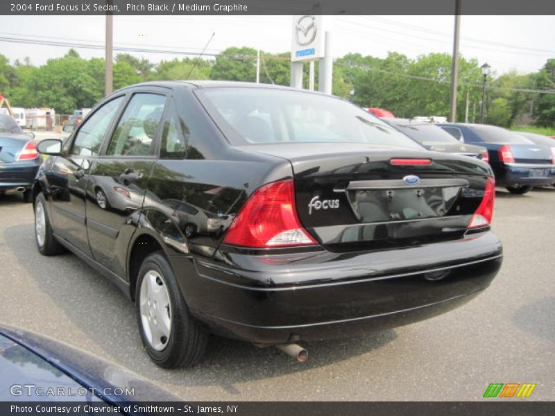 Pitch Black / Medium Graphite 2004 Ford Focus LX Sedan