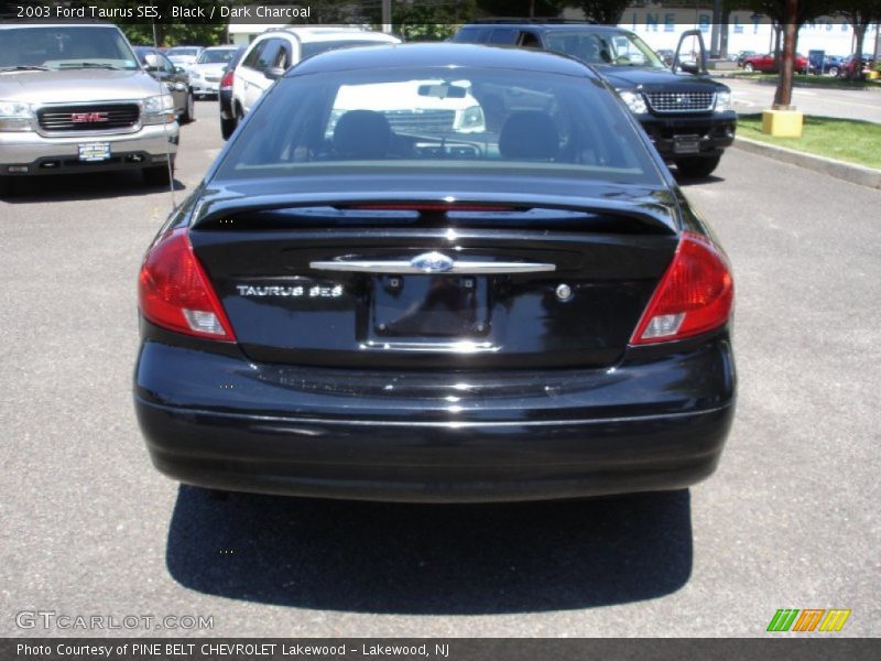 Black / Dark Charcoal 2003 Ford Taurus SES