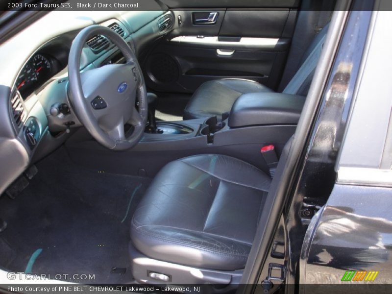 Black / Dark Charcoal 2003 Ford Taurus SES