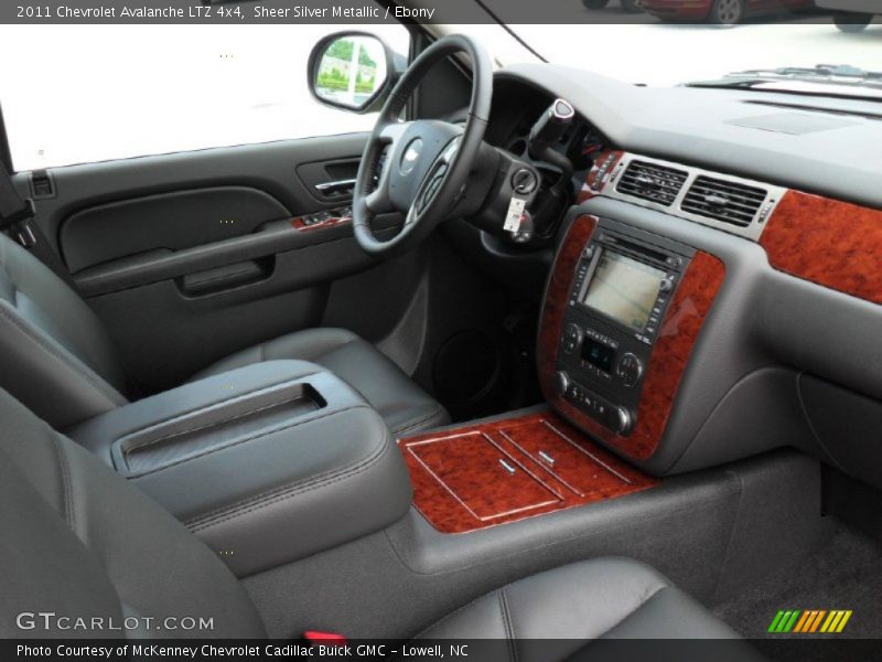 Sheer Silver Metallic / Ebony 2011 Chevrolet Avalanche LTZ 4x4